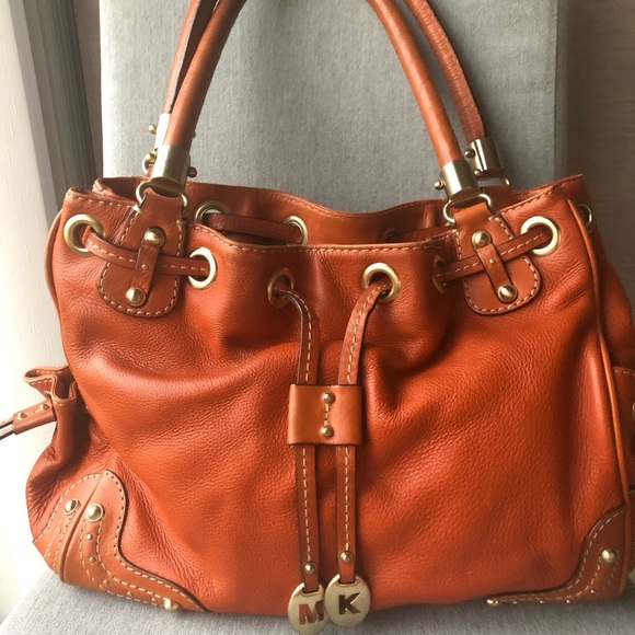 Michael Kors Women's Tan Leather Bag - Picture 3 of 11
